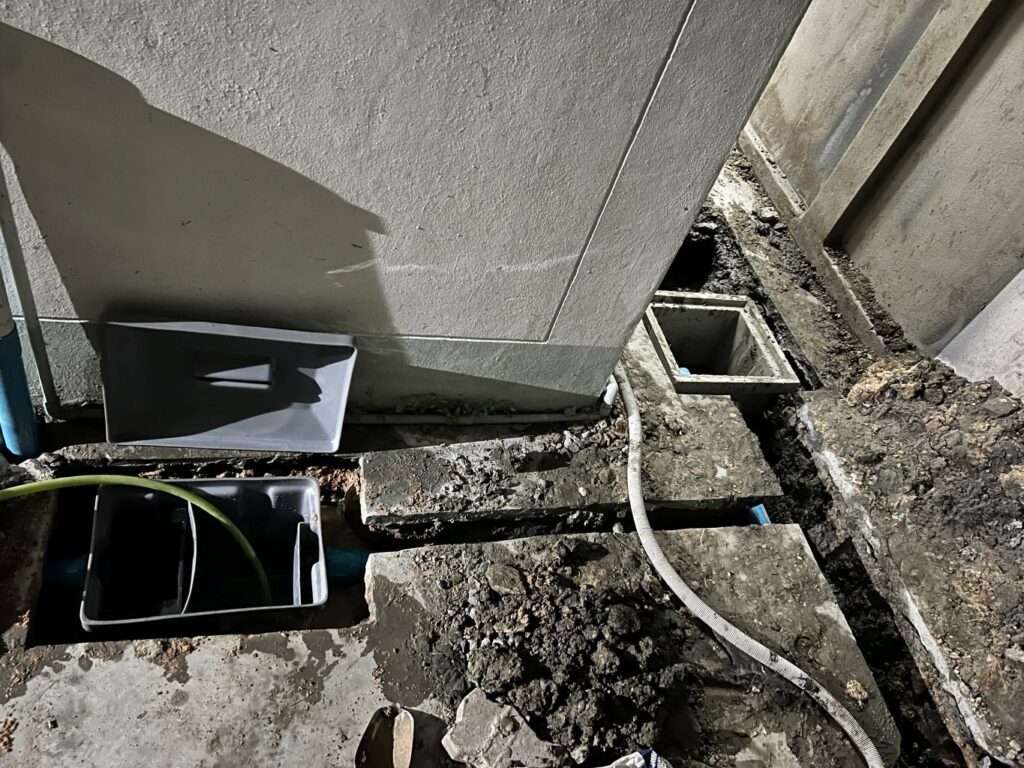 บริการติดตั้งบ่อดักไขมัน ชลบุรี ศรีราชา พัทยา โดยทีมช่างมืออาชีพ